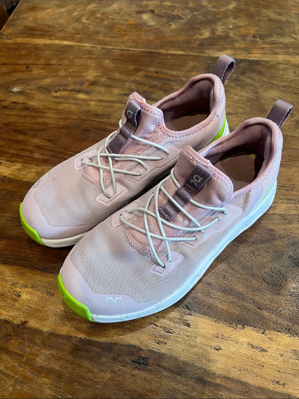 On Cloud Kids Shoes